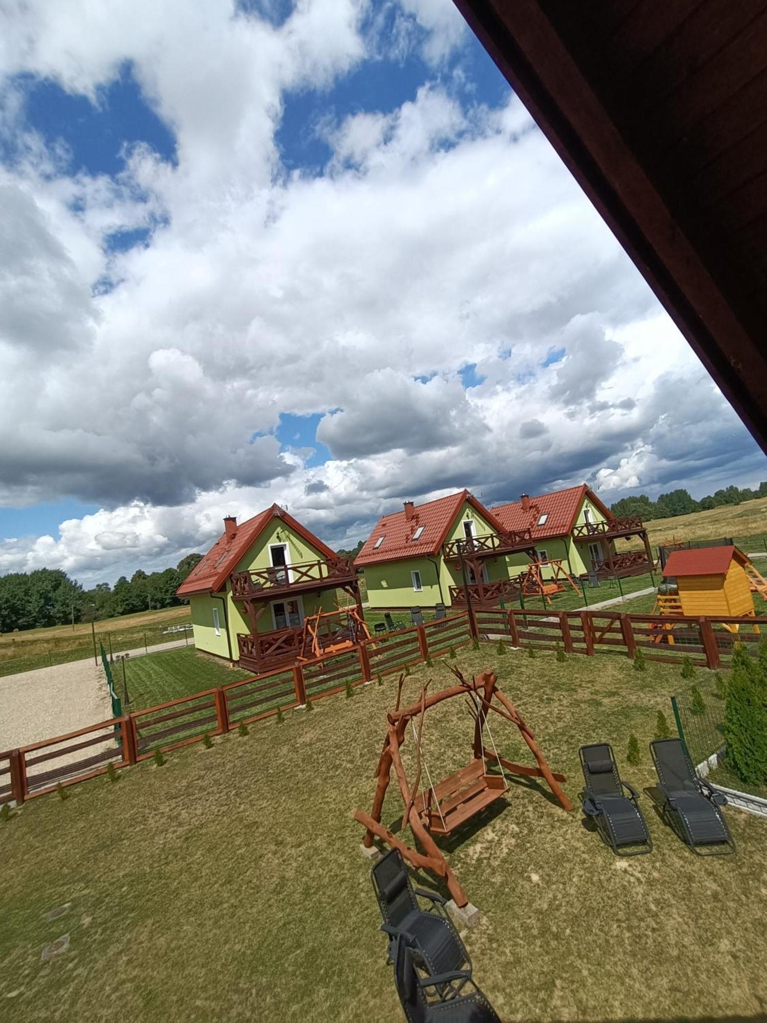 Zielona Ostoja - Domy Caloroczne Z Wlasna Linia Brzegowa Prażmowo Exteriér fotografie